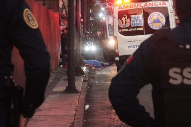 Joven muere Tepito policía
