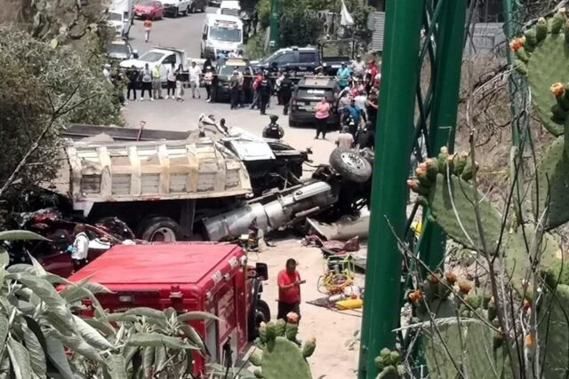 Accidente Naucalpan Cuatro Muertos