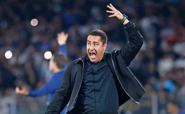 Efraín Juárez Europa