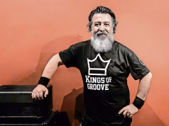 Micky Huidobro Enfatiza: ‘Es Necesario Mantener la Rebeldía’ Micky Huidobro rebeldía